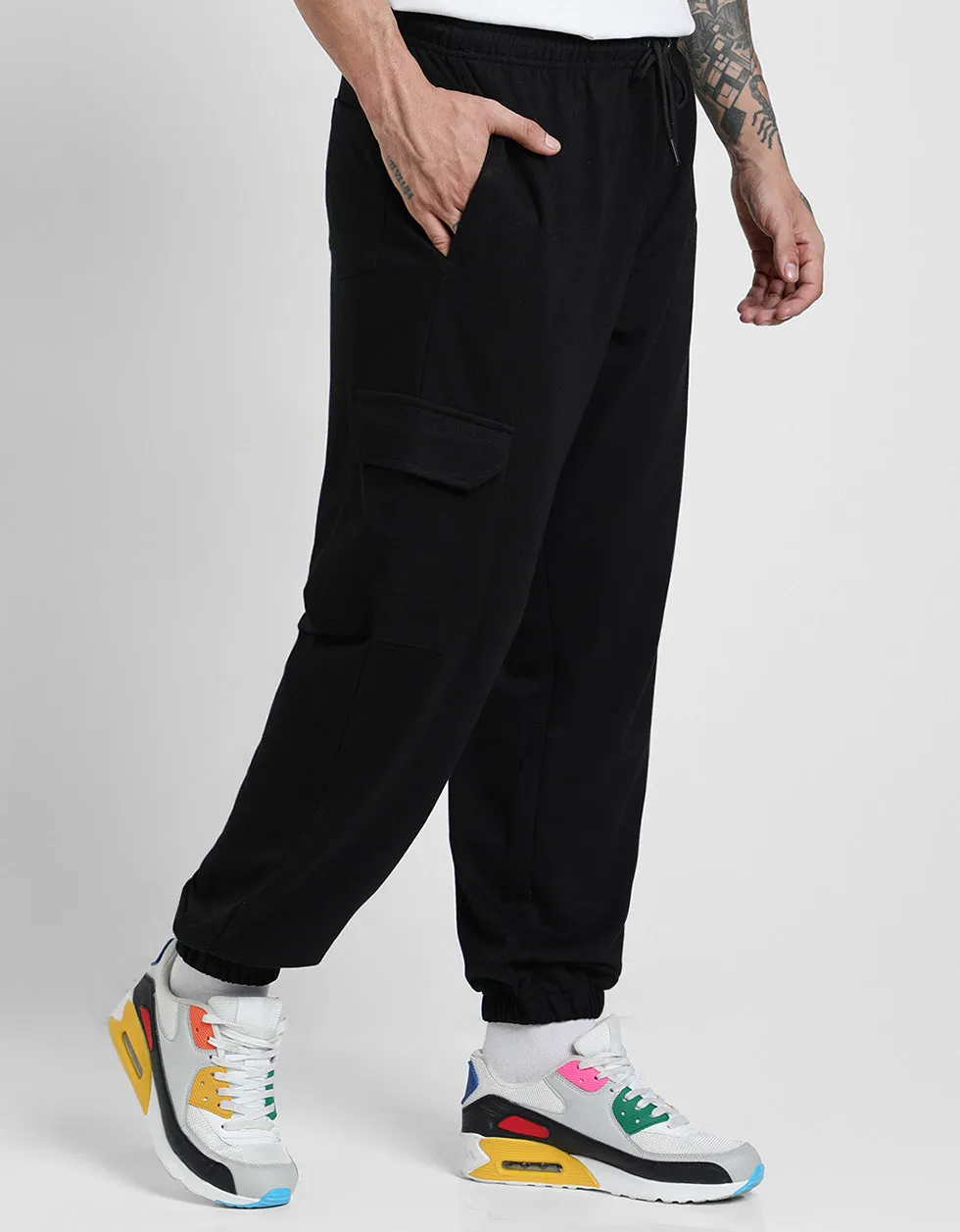 Black Solid Baggy Fit Cargo Joggers