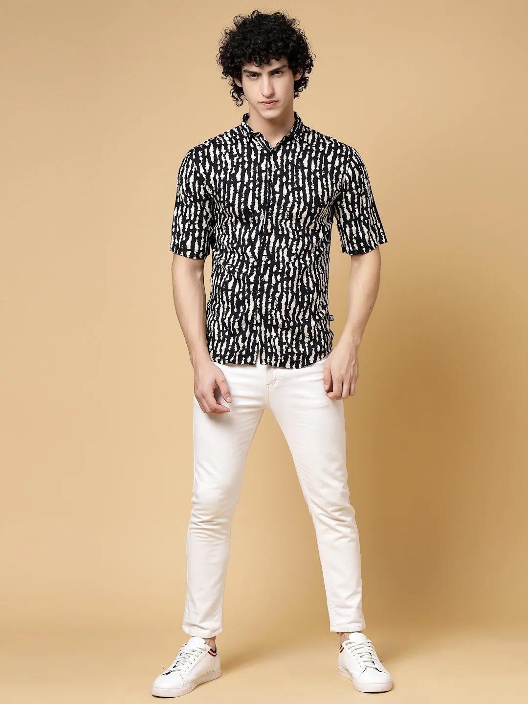 Exotic Hawaiian Shirt With Drop Shoulders