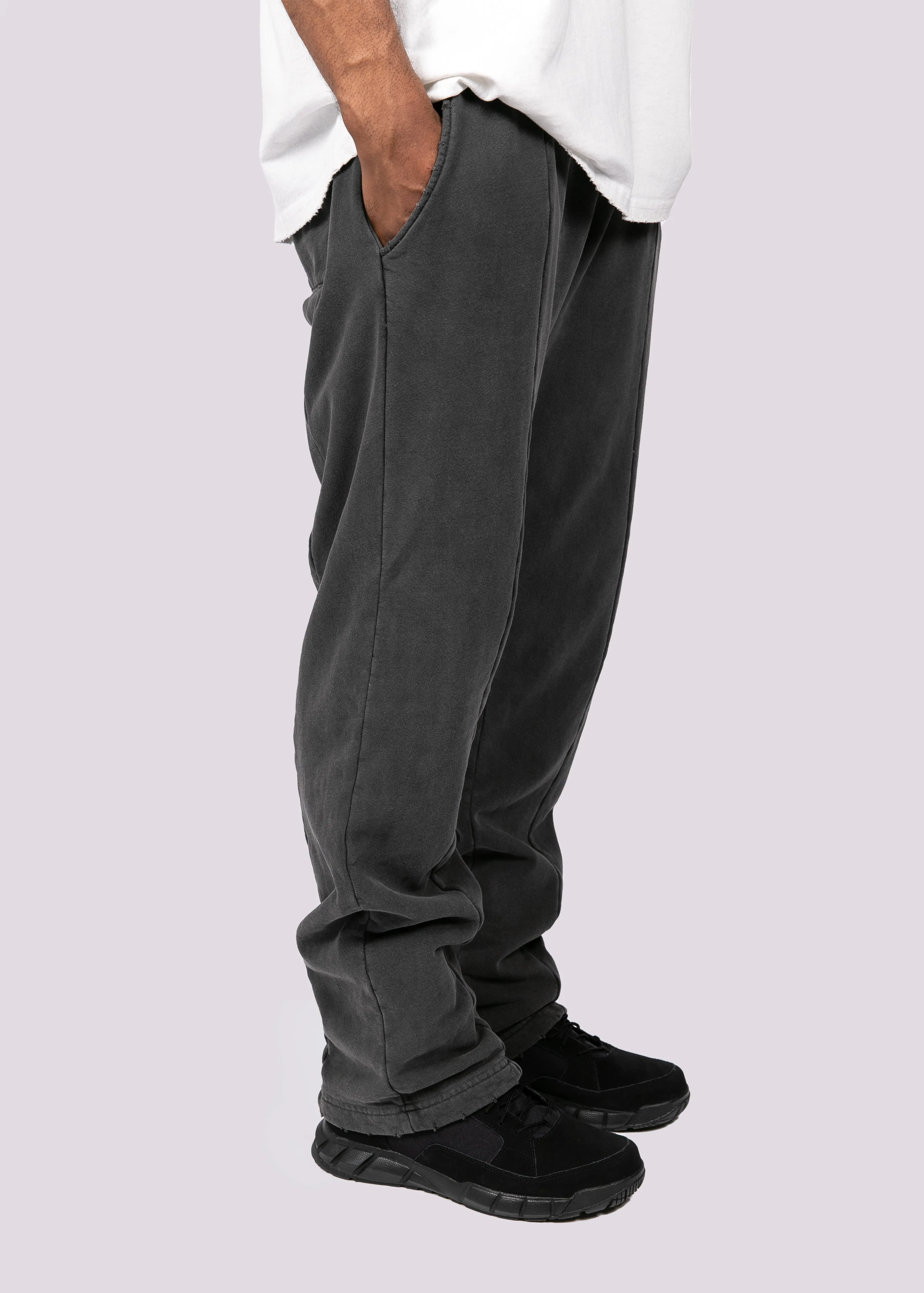 Pleated Sweatpant - Vintage Black